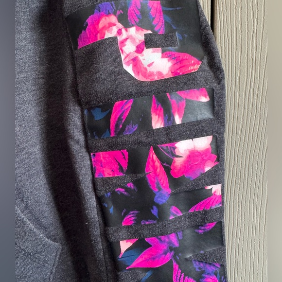 PINK full zip up hoodie - Picture 4 of 5